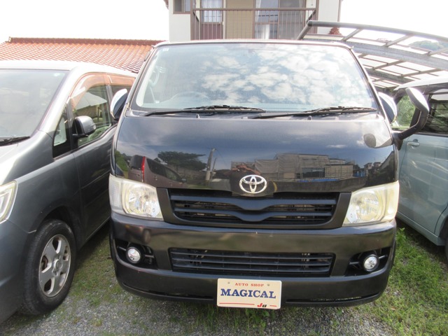 2008 Toyota Hiace