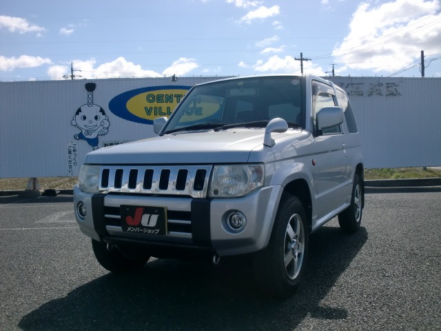 2010 Mitsubishi Pajero Mini