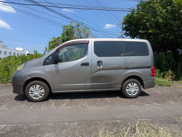 2010 Nissan NV200 Vanette Van – thumbnail 4
