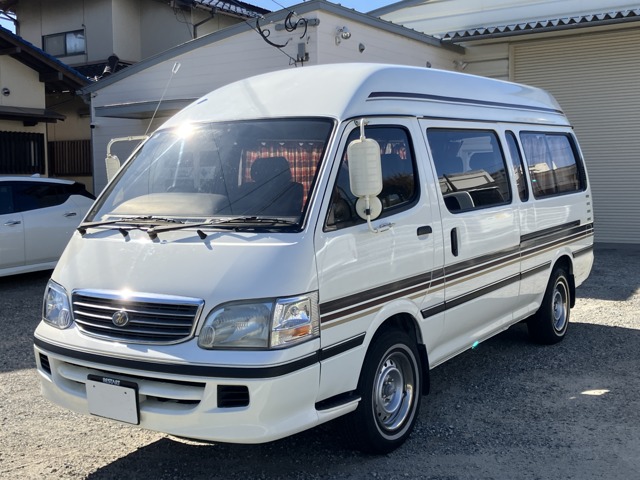 2001 Toyota Hiace