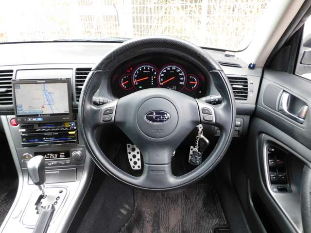 2005 Subaru Legacy Touring Wagon – thumbnail 3