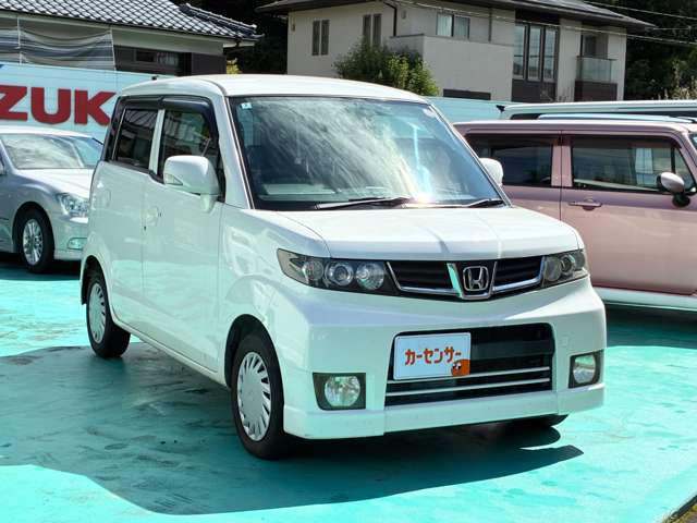 2009 Honda Zest – thumbnail 2