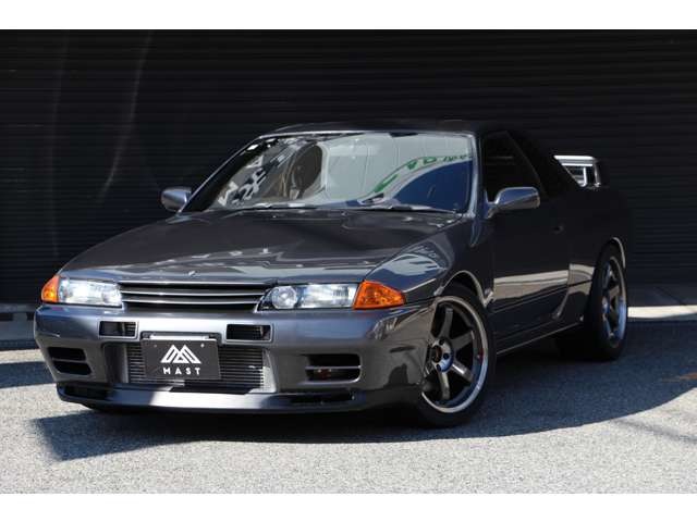 1992 Nissan Skyline GT-R – thumbnail 2