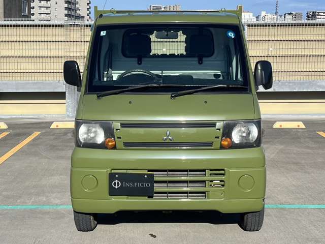 2010 Mitsubishi Minicab Truck – thumbnail 2