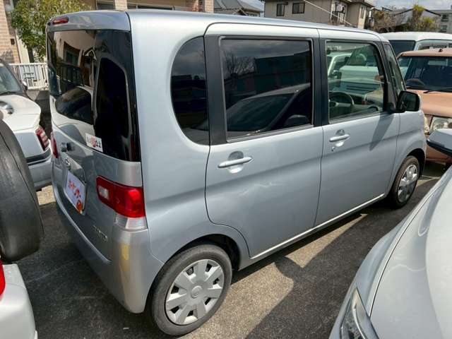2008 Daihatsu Tanto – thumbnail 4