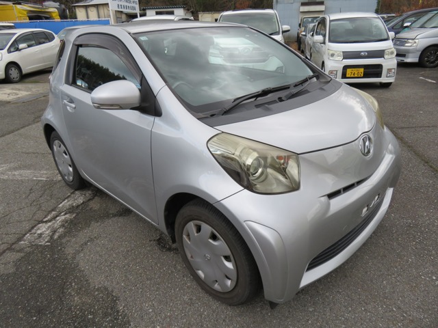 2009 Toyota iQ