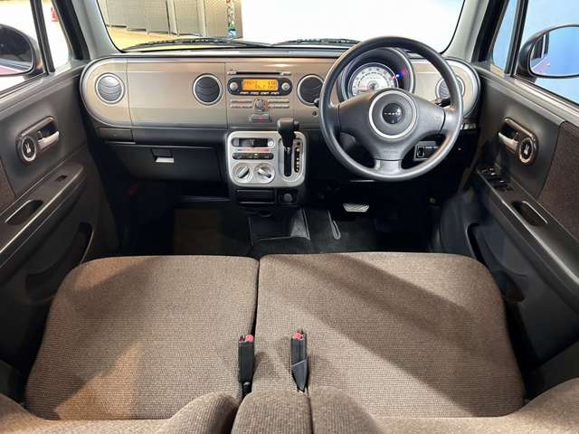 2010 Suzuki Alto Lapin – thumbnail 2
