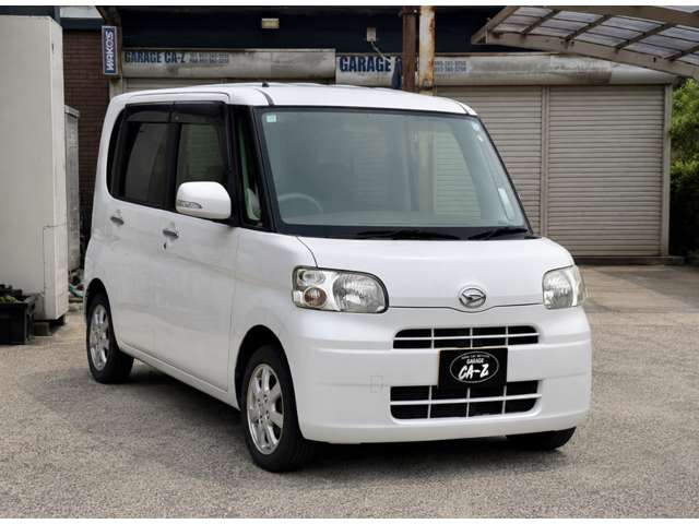 2010 Daihatsu Tanto – thumbnail 3