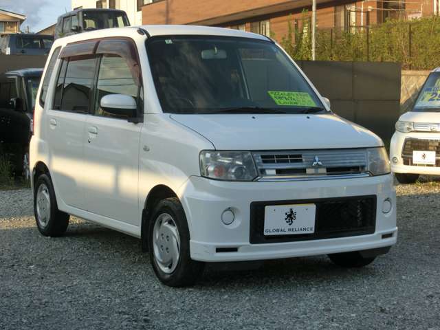 2010 Mitsubishi Toppo – thumbnail 3