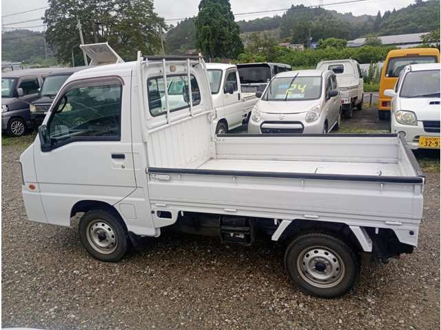 2010 Subaru Sambar Truck – thumbnail 4