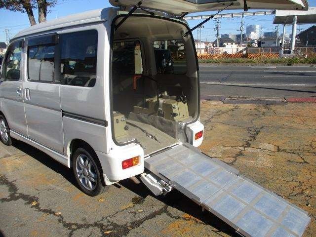 2008 Daihatsu Atrai Wagon – thumbnail 2