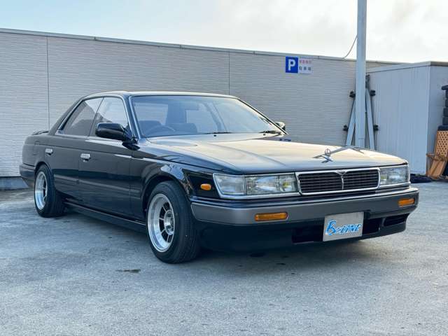 1991 Nissan Laurel – thumbnail 4