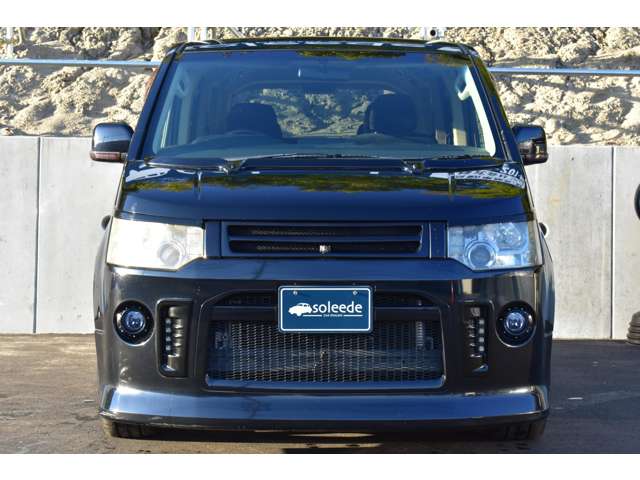 2008 Mitsubishi Delica D:5 – thumbnail 2