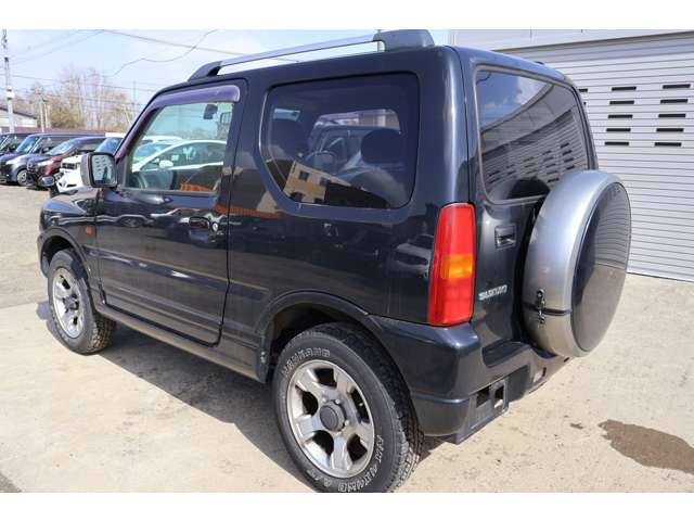 2004 Suzuki Jimny – thumbnail 4