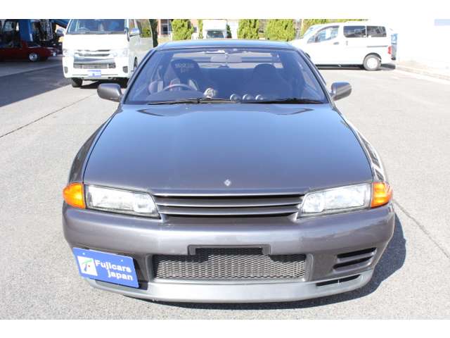 1991 Nissan Skyline GT-R – thumbnail 2