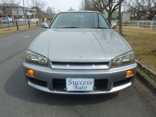 1998 Nissan Skyline – thumbnail 4