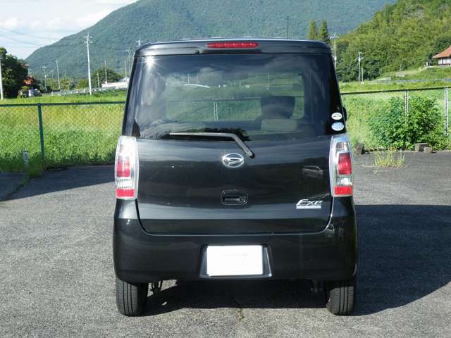 2010 Daihatsu Tanto Exe – thumbnail 3
