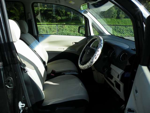 2010 Daihatsu Tanto Exe – thumbnail 4