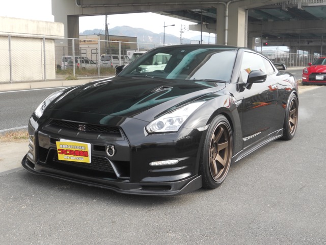 2010 Nissan GT-R