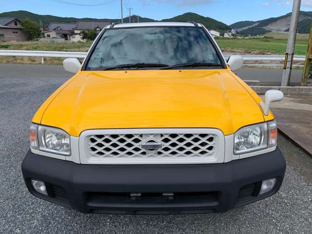 2001 Nissan Terrano – thumbnail 2
