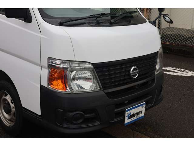 2007 Nissan Caravan – thumbnail 4