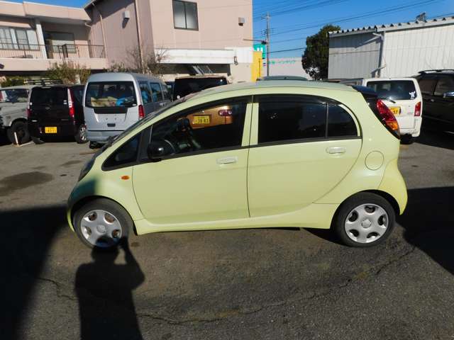 2007 Mitsubishi i – thumbnail 4