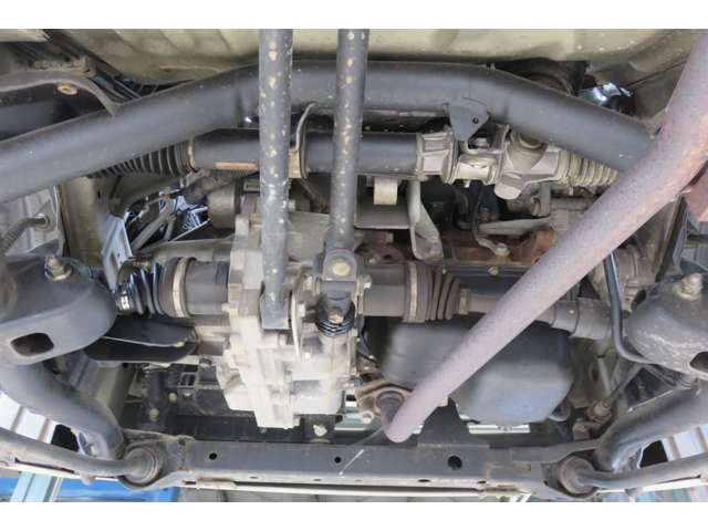 2009 Nissan Otti – thumbnail 2