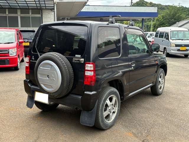 2009 Mitsubishi Pajero Mini – thumbnail 3