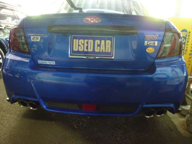 2010 Subaru Impreza STI – thumbnail 4