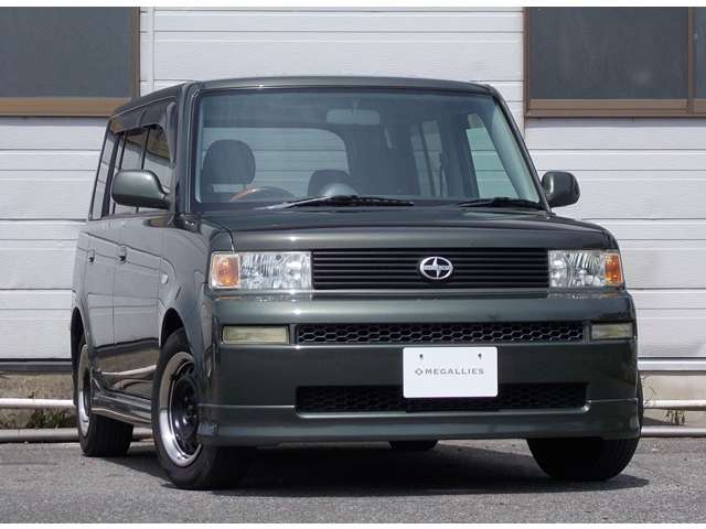2004 Toyota bB – thumbnail 3