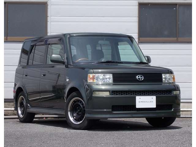 2004 Toyota bB – thumbnail 4