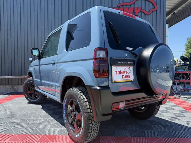 2006 Mitsubishi Pajero Mini – thumbnail 2