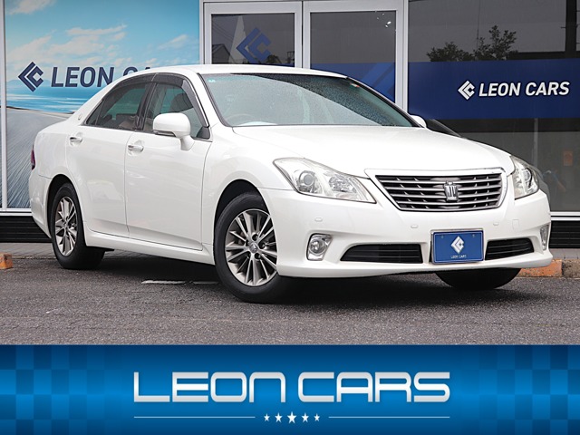 2010 Toyota Crown Royal