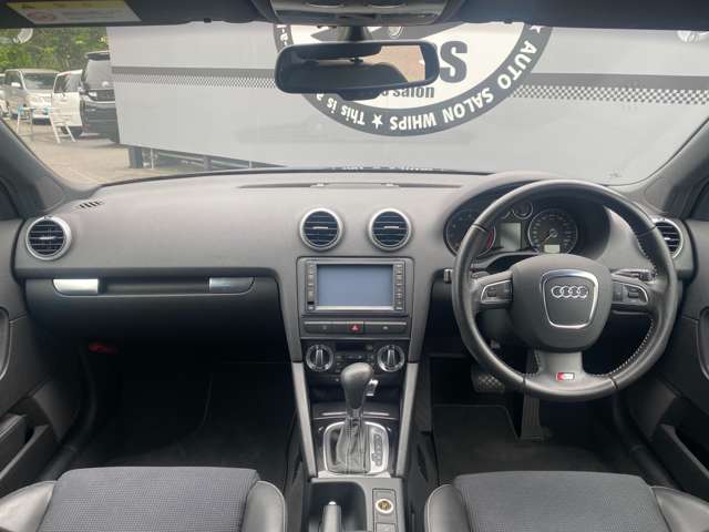 2010 Audi A3 Sportback – thumbnail 2