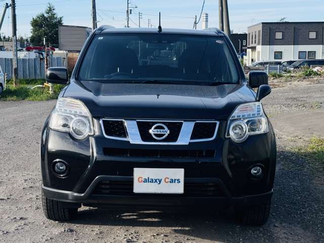 2010 Nissan X-Trail – thumbnail 2