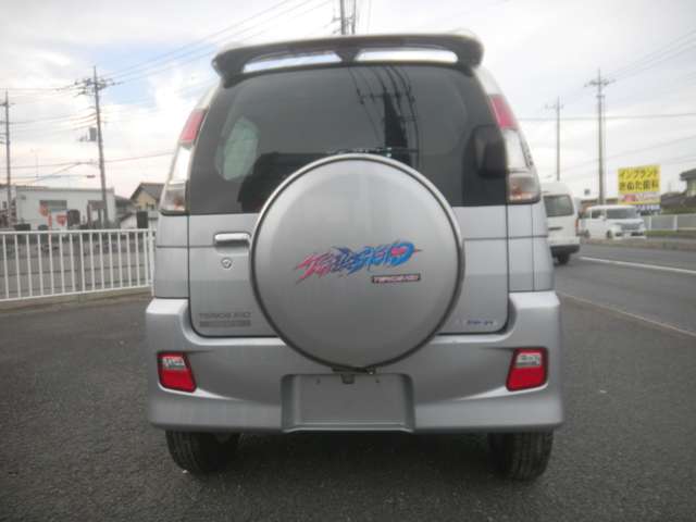 2010 Daihatsu Terios Kid – thumbnail 4