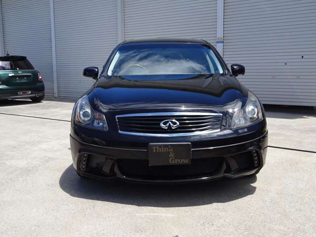 2008 Nissan Skyline – thumbnail 2
