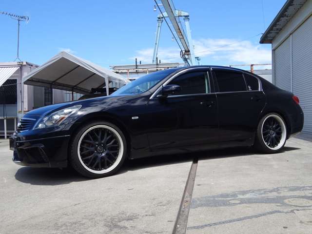 2008 Nissan Skyline – thumbnail 4