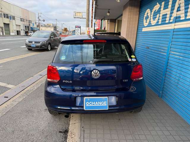 2011 Volkswagen Polo – thumbnail 4