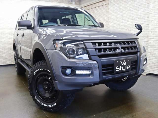 2007 Mitsubishi Pajero – thumbnail 3