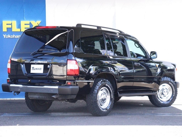 2005 Toyota Land Cruiser 100 – thumbnail 2