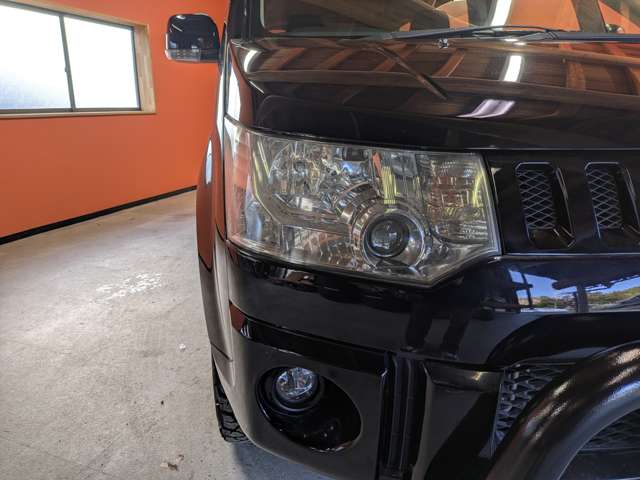 2009 Mitsubishi Delica D:5 – thumbnail 4