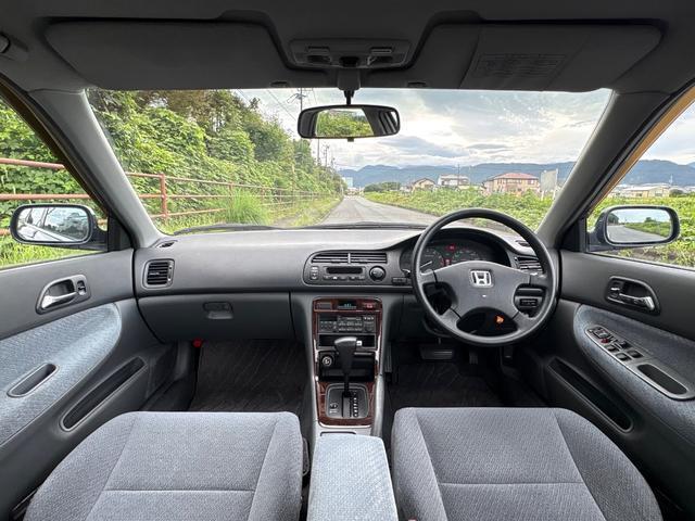 1993 Honda Accord – thumbnail 3
