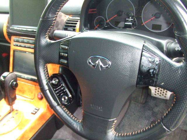 2004 Nissan Skyline Coupe – thumbnail 4