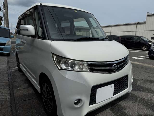 2010 Nissan Roox – thumbnail 2