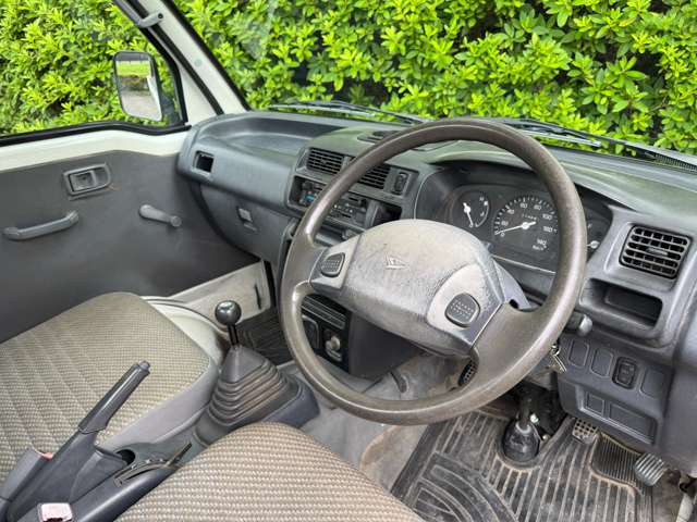 2000 Daihatsu Hijet Truck – thumbnail 3