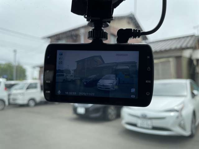2010 Suzuki Alto Lapin – thumbnail 4