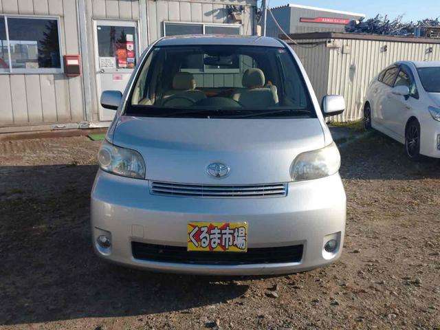 2008 Toyota Porte – thumbnail 2