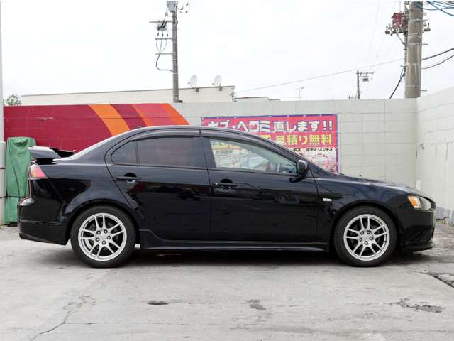 2008 Mitsubishi Galant Fortis – thumbnail 4