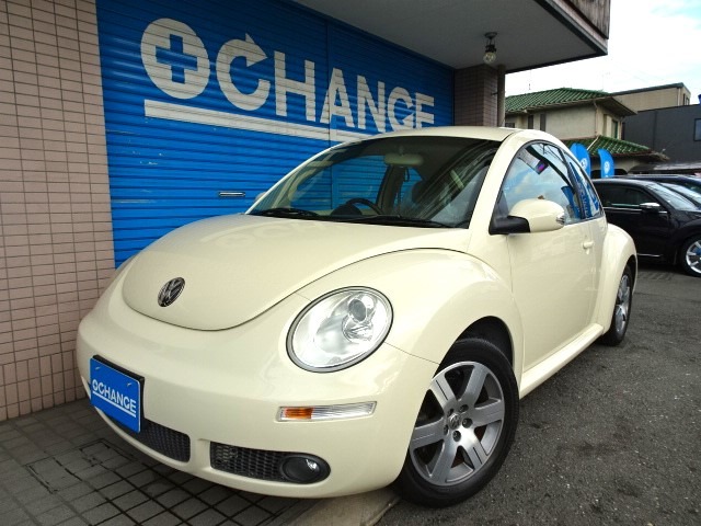 2010 Volkswagen New Beetle